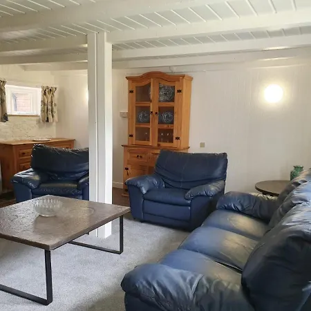 Wells House & Gardens Self Catering Accessible Cottage 3 Bedrooms Sleep 6 Γουέξφορντ
