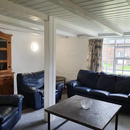 Wells House & Gardens Self Catering The Mill Accessible Casa de Férias *