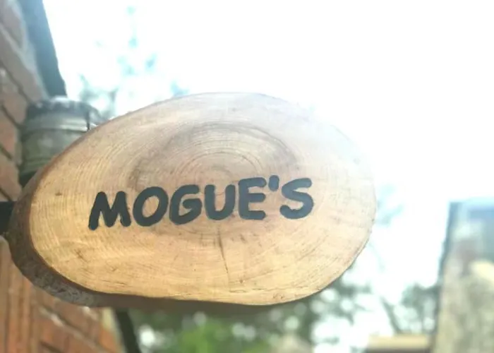 בית נופש The Mill At Wells House & Gardens *